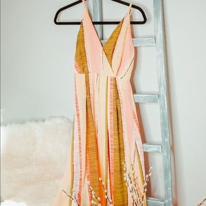 BRAND NEW. NEVER WORN. Beautiful long dress!